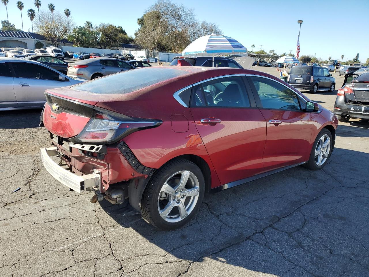 2018 Chevrolet Volt - Image 3
