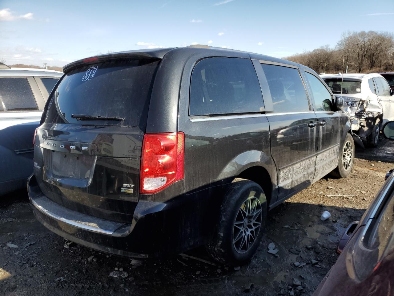 2017 Dodge Caravan - Image 3