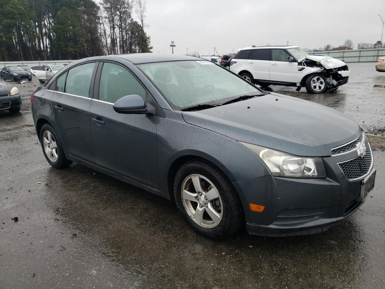 2013 Chevrolet Cruze - Image 4