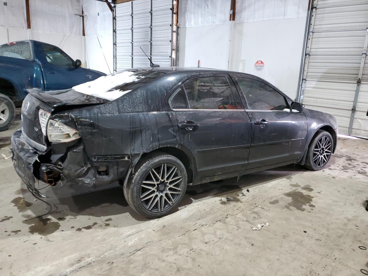 2009 Mercury Milan - Image 3