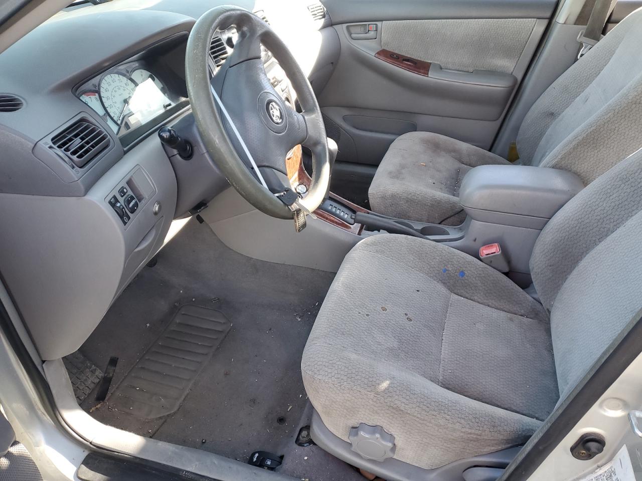 2004 Toyota Corolla - Image 7
