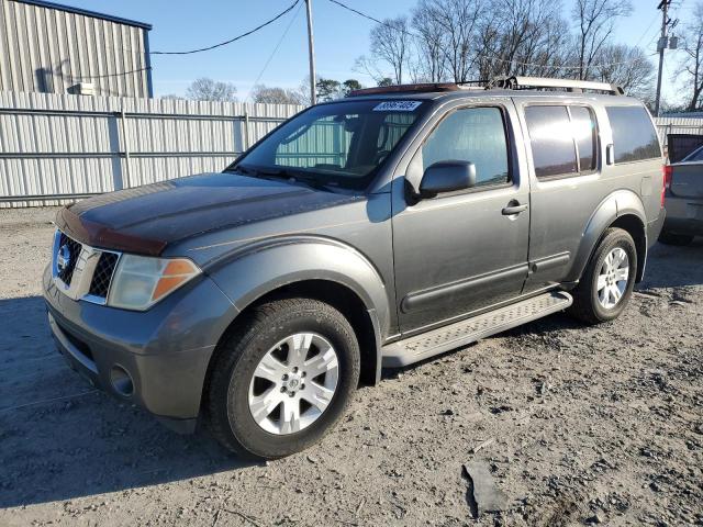 2005 Nissan Pathfinder Le