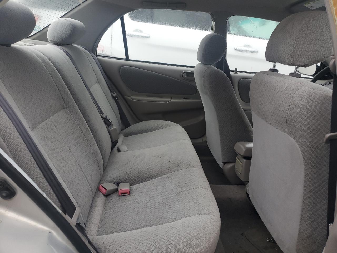 2000 Toyota Corolla - Image 10
