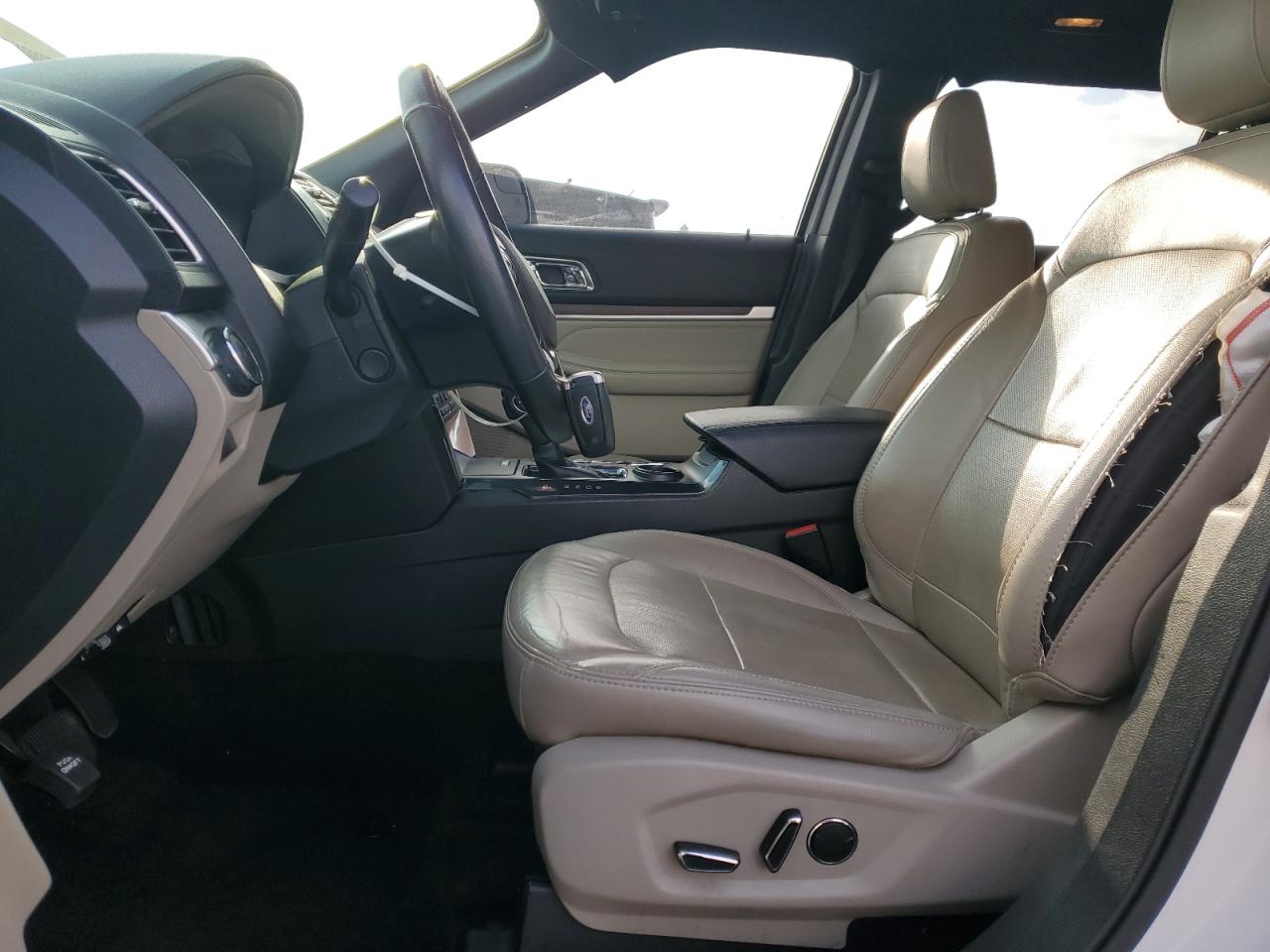 2018 Ford Explorer - Image 7