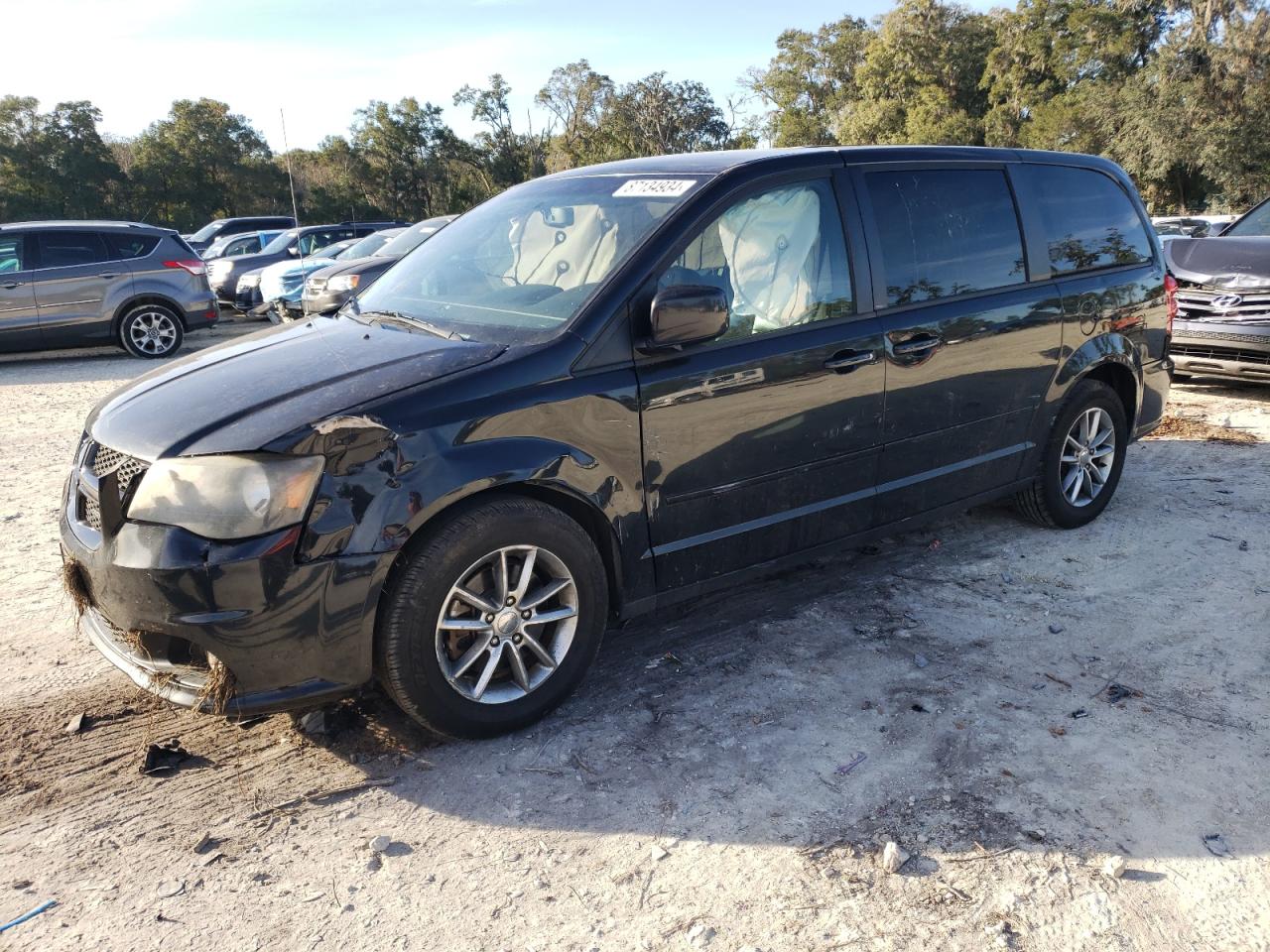 2014 Dodge Caravan - Image 1
