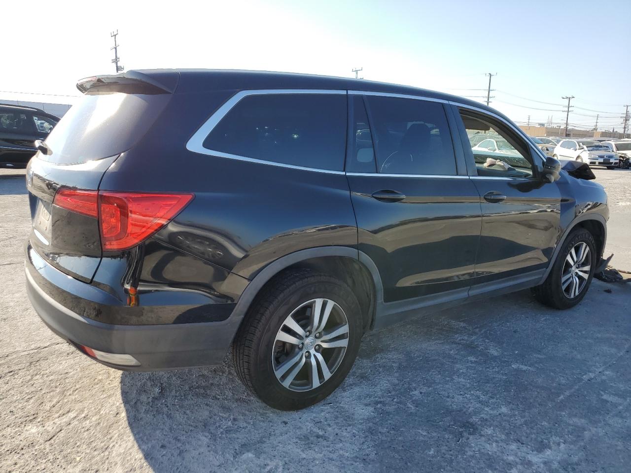 2016 Honda Pilot - Image 3