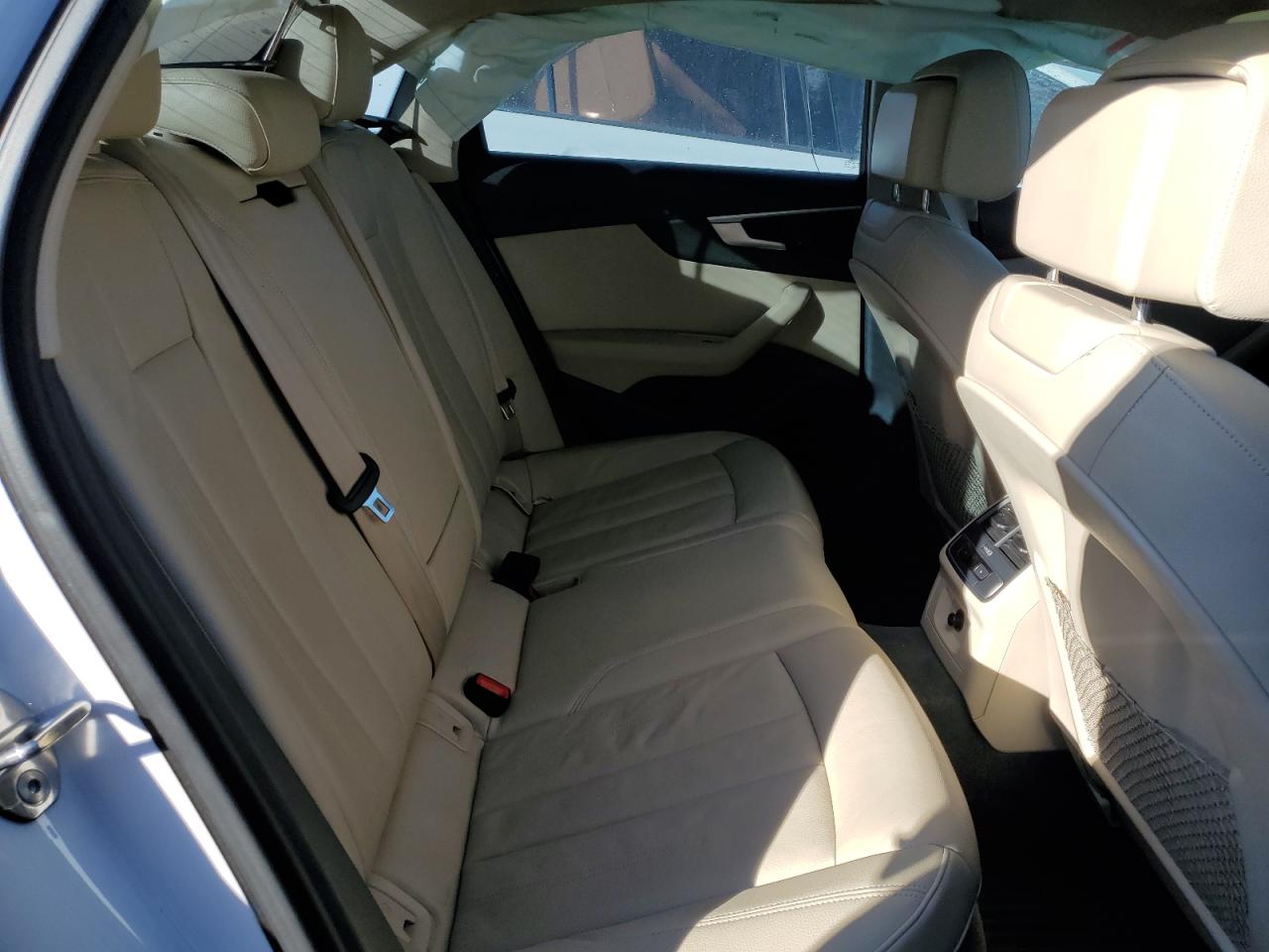 2017 Audi A4 - Image 11