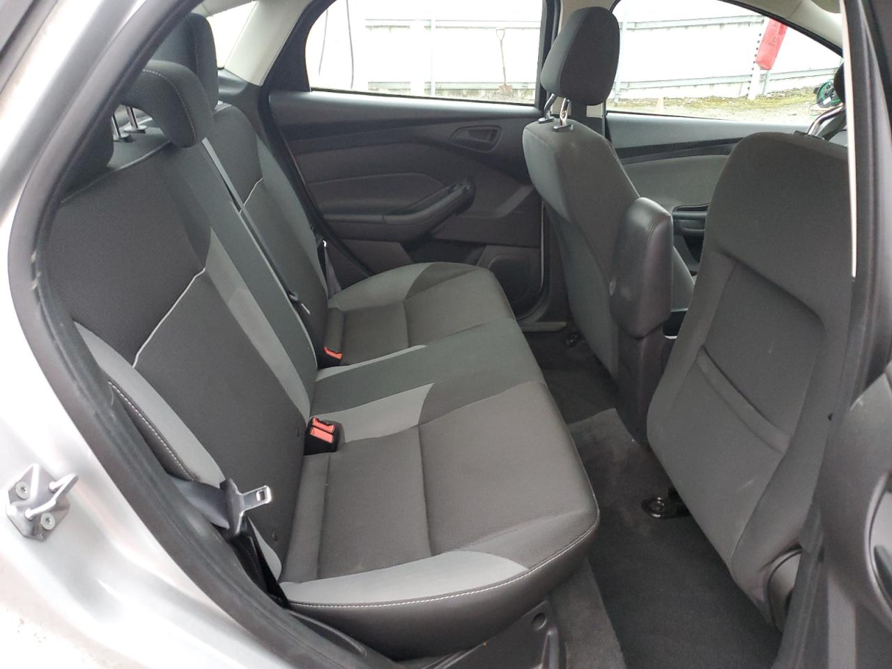 2012 Ford Focus - Image 10