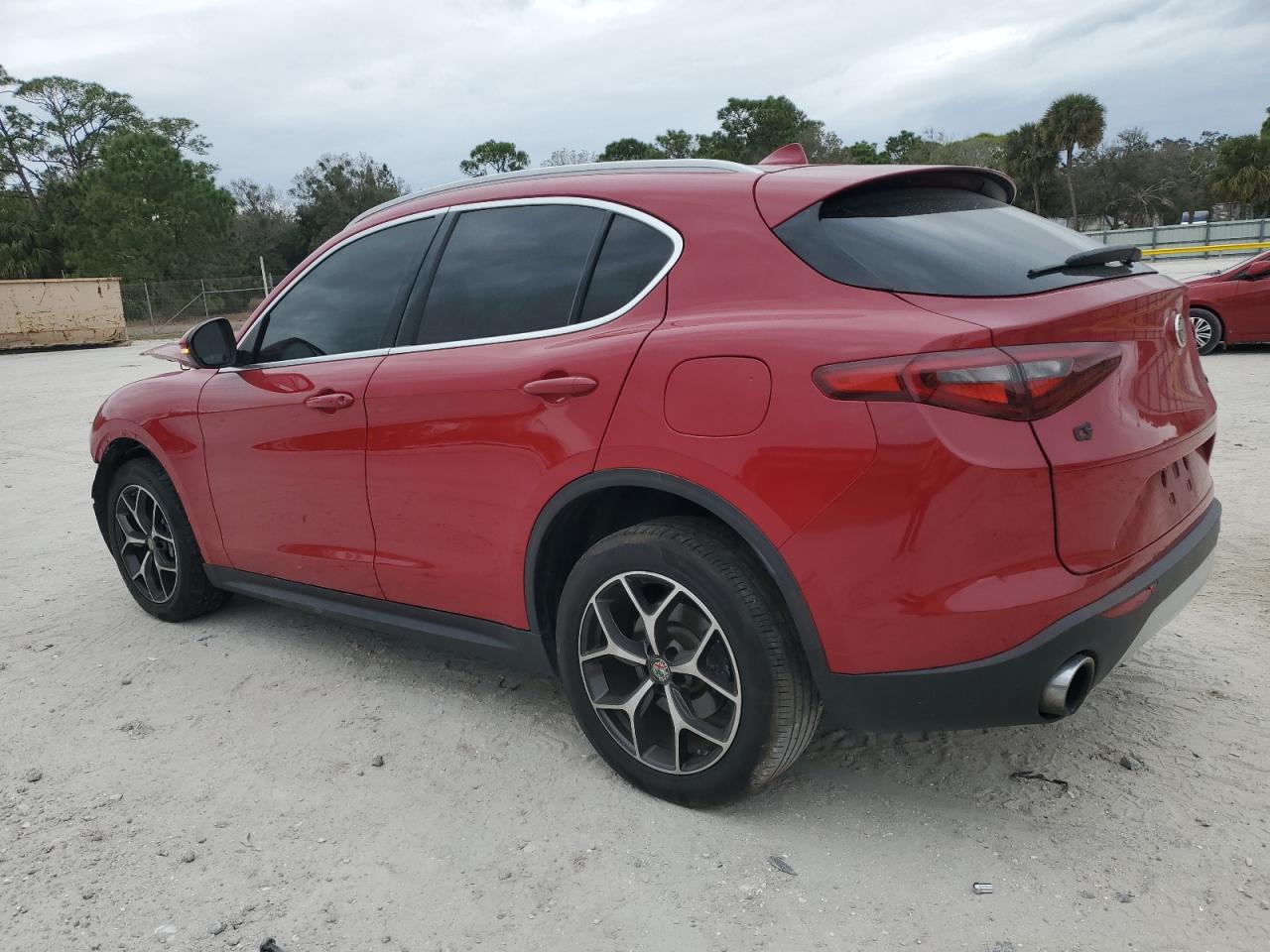 2019 Alfa Romeo Stelvio - Image 2