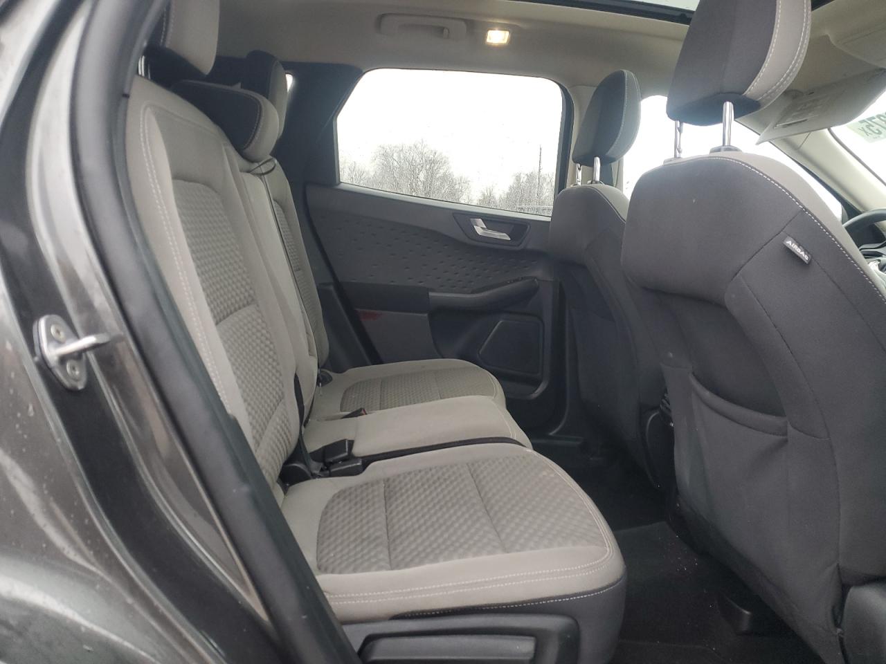 2020 Ford Escape - Image 11