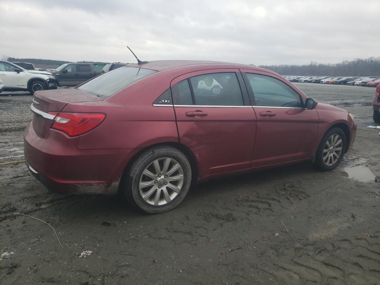 2013 Chrysler 200 - Image 3