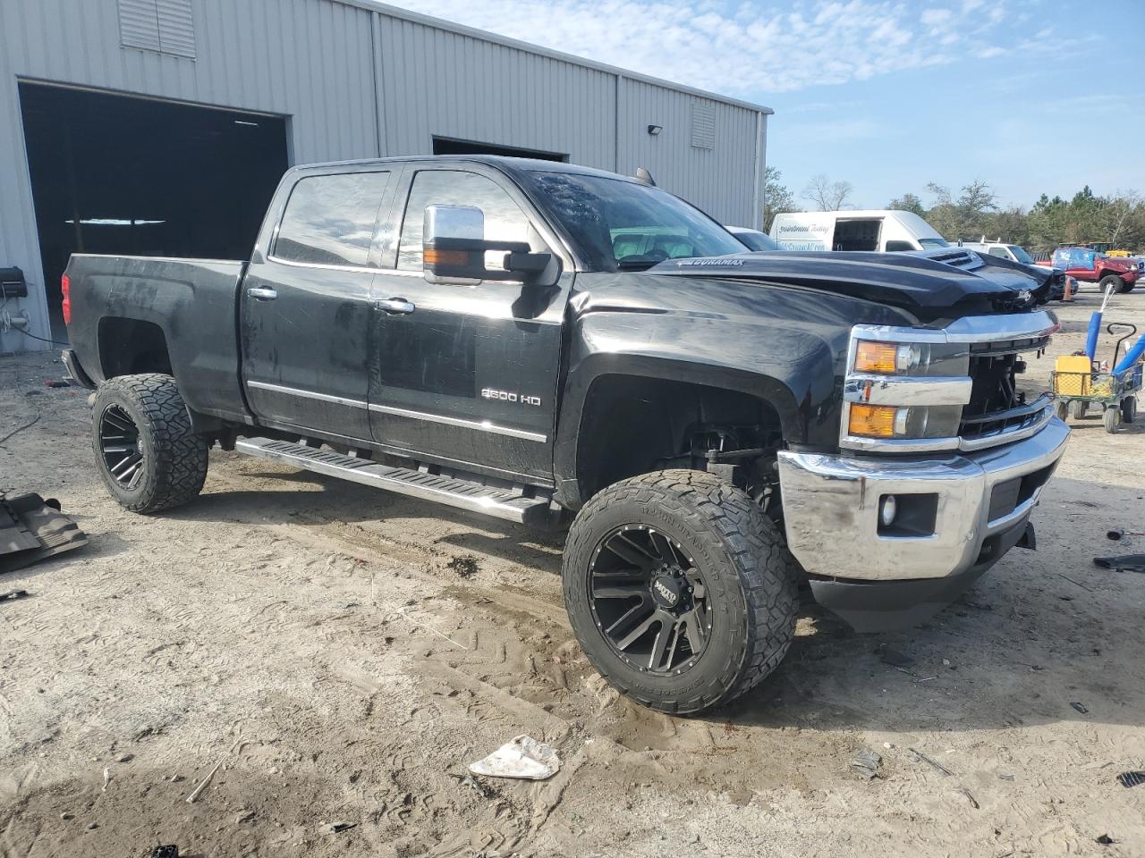 2018 Chevrolet Silverado - Image 4