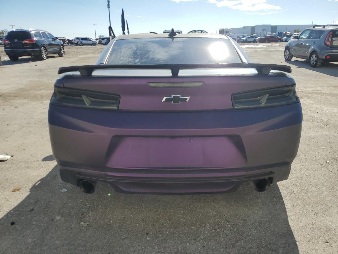 2018 Chevrolet Camaro - Image 6