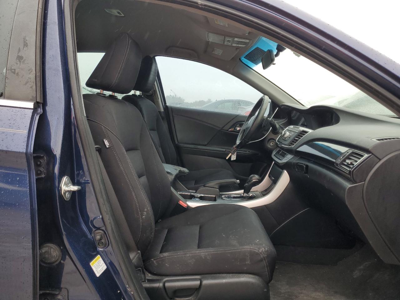 2015 Honda Accord - Image 7