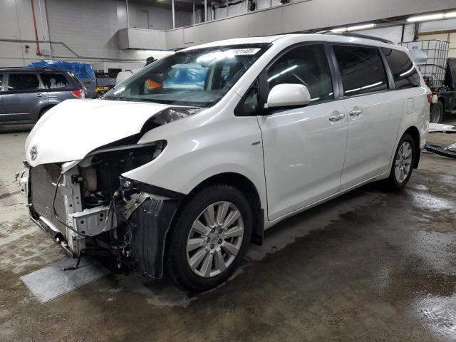 2017 Toyota Sienna Xle