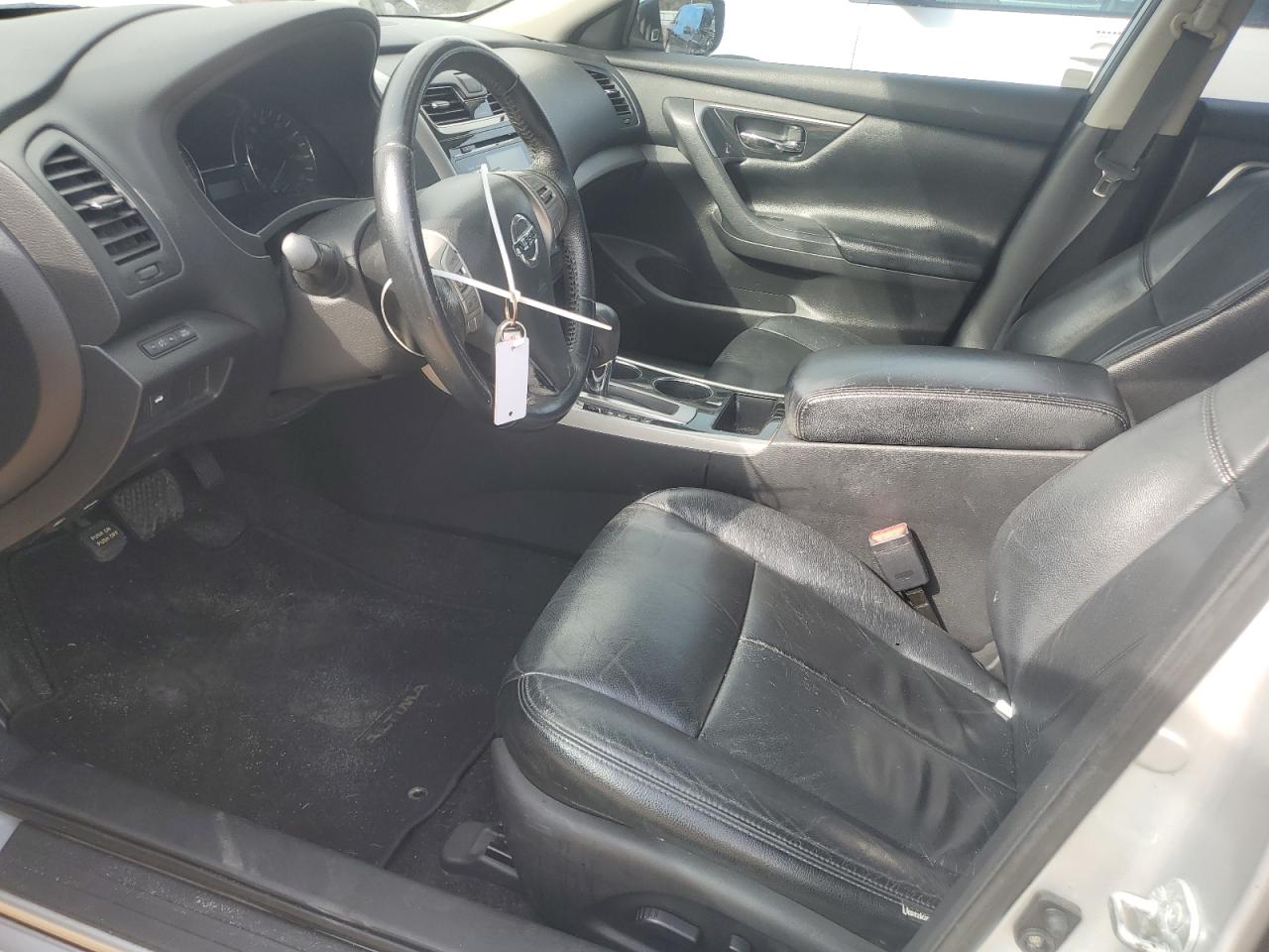 2014 Nissan Altima - Image 7