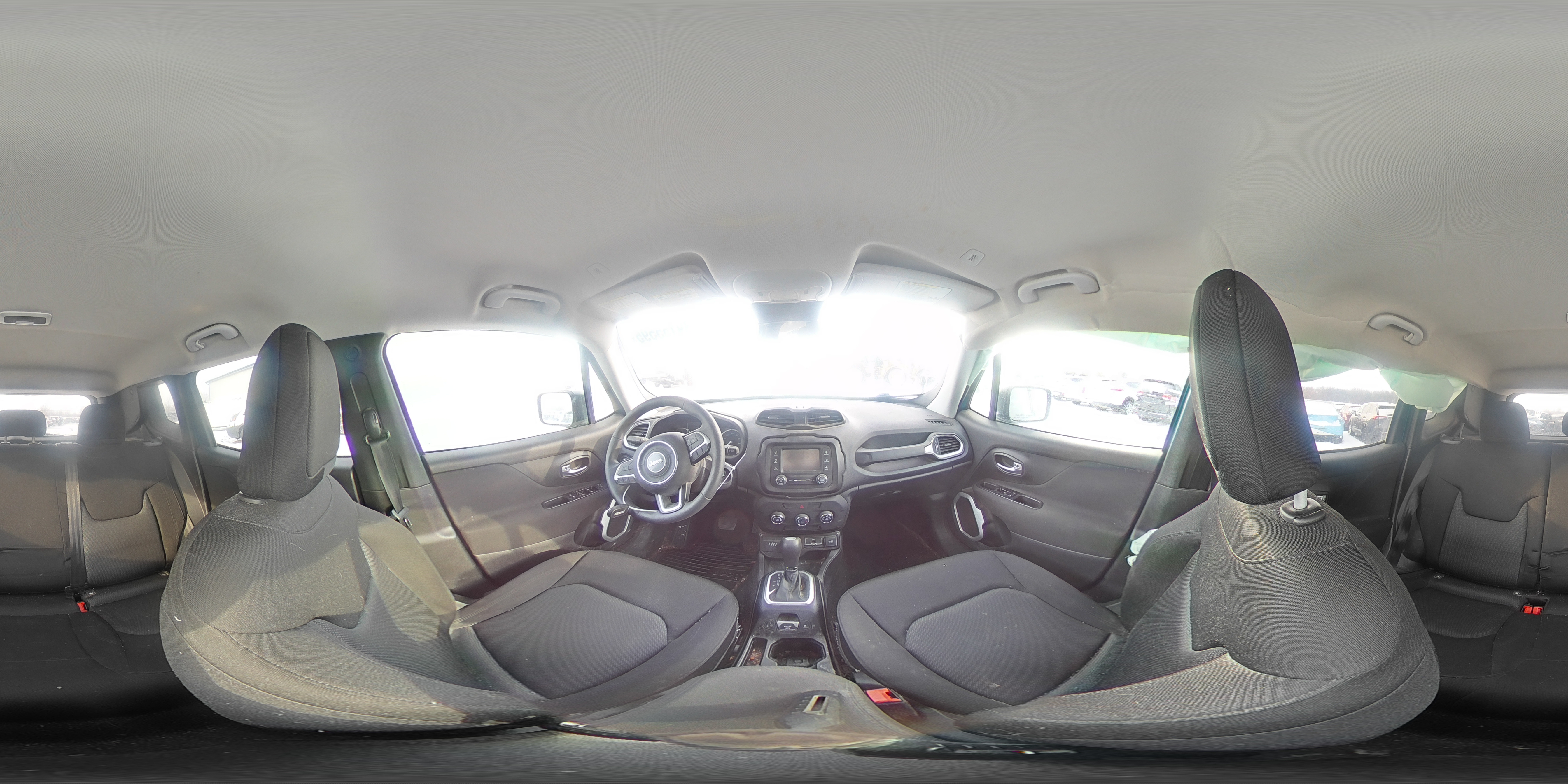 2020 Jeep Renegade - Image 13