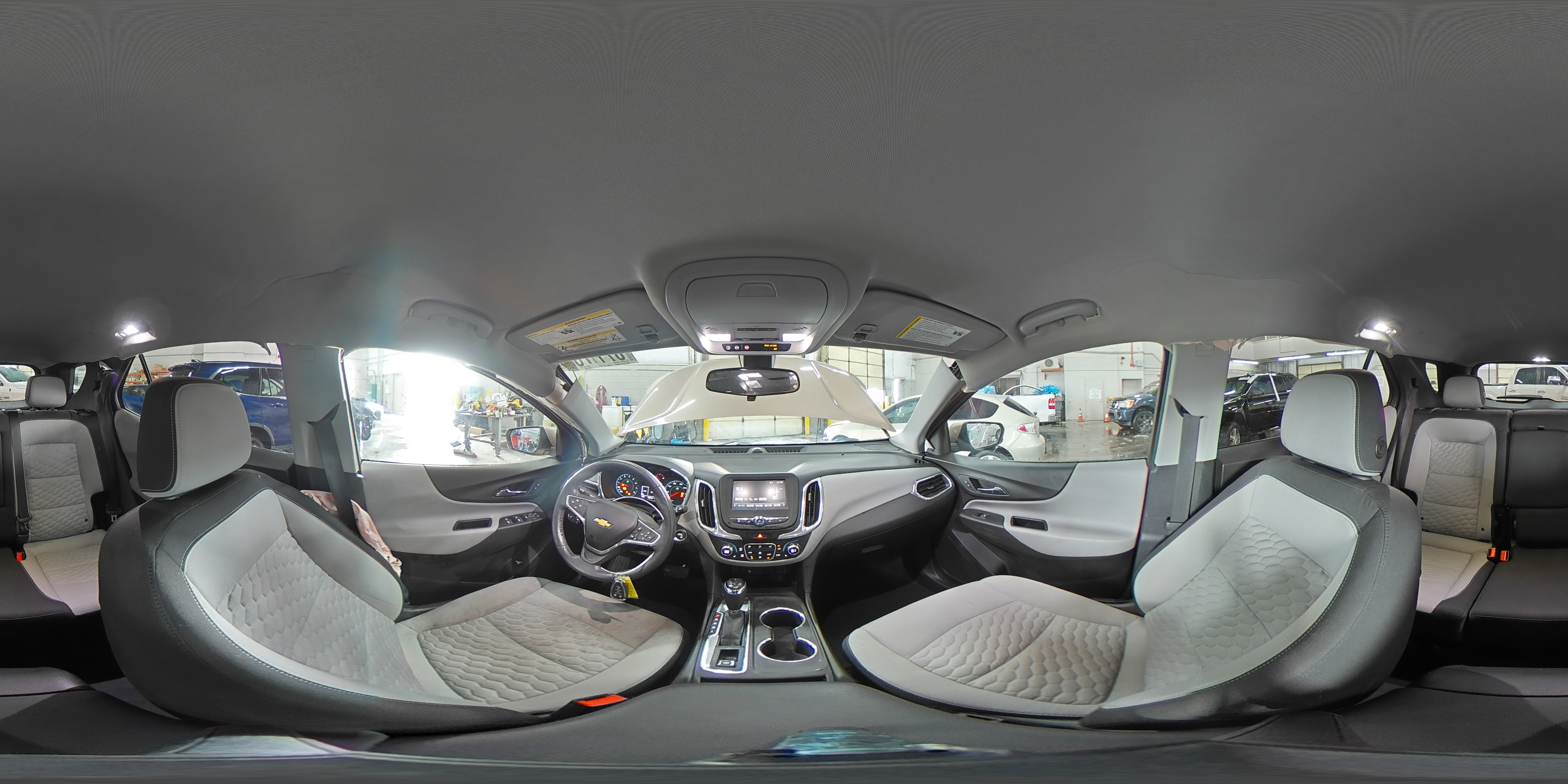 2018 Chevrolet Equinox - Image 15