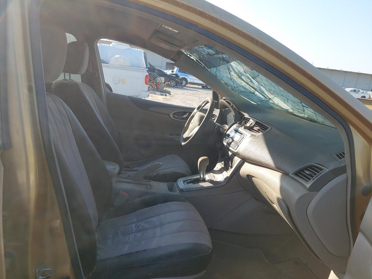 MNTBC2C90E6004570 - 2014 Nissan Tiida - #42881845