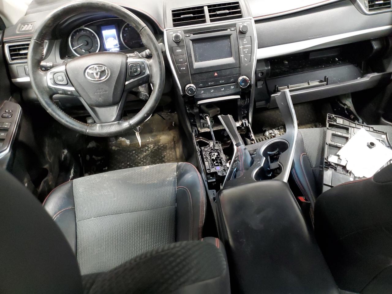 2017 Toyota Camry - Image 8