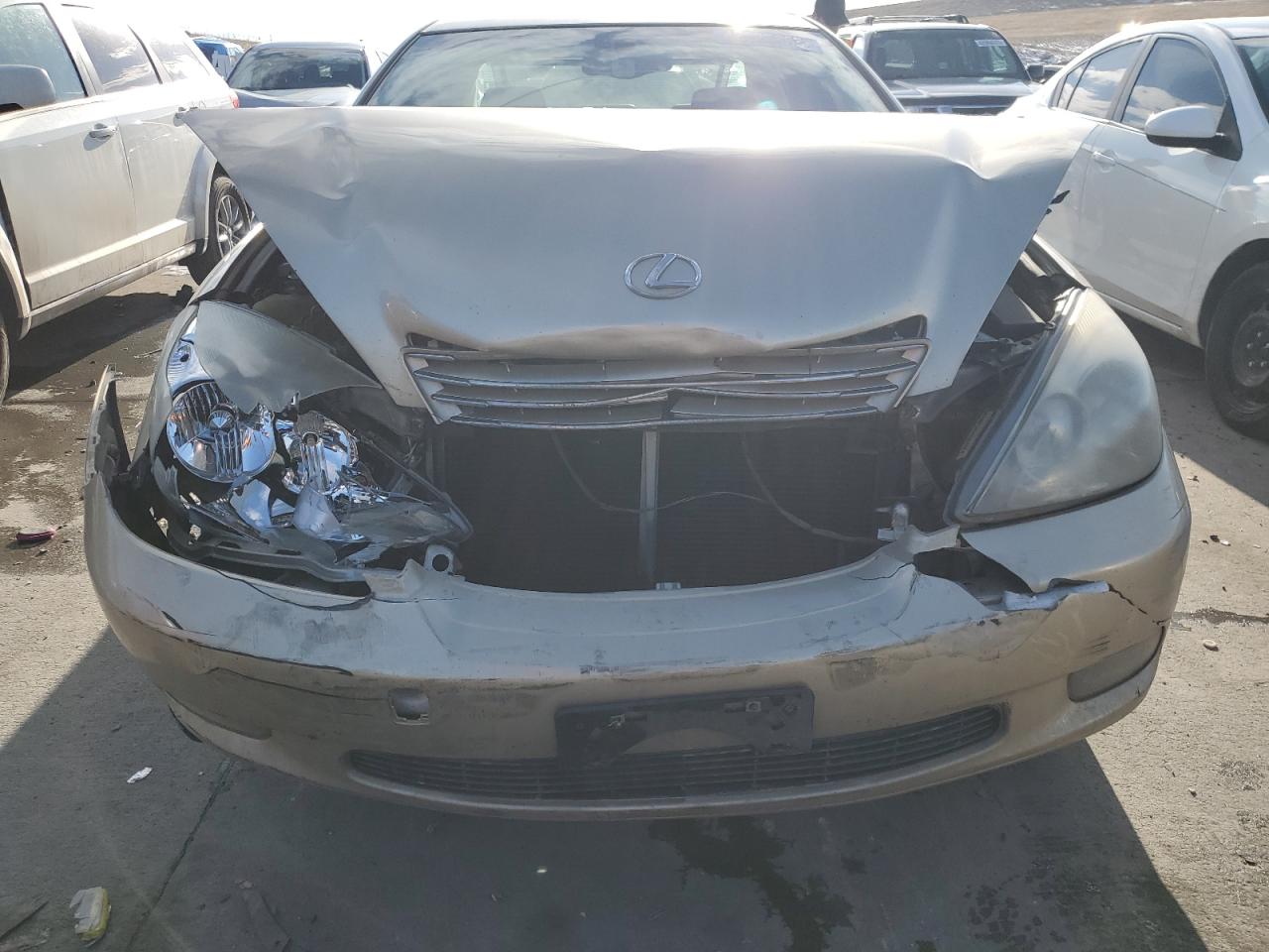 2002 Lexus ES - Image 5