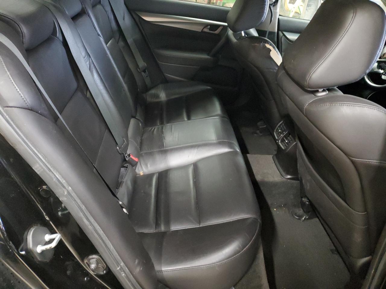 2010 Acura TL - Image 10