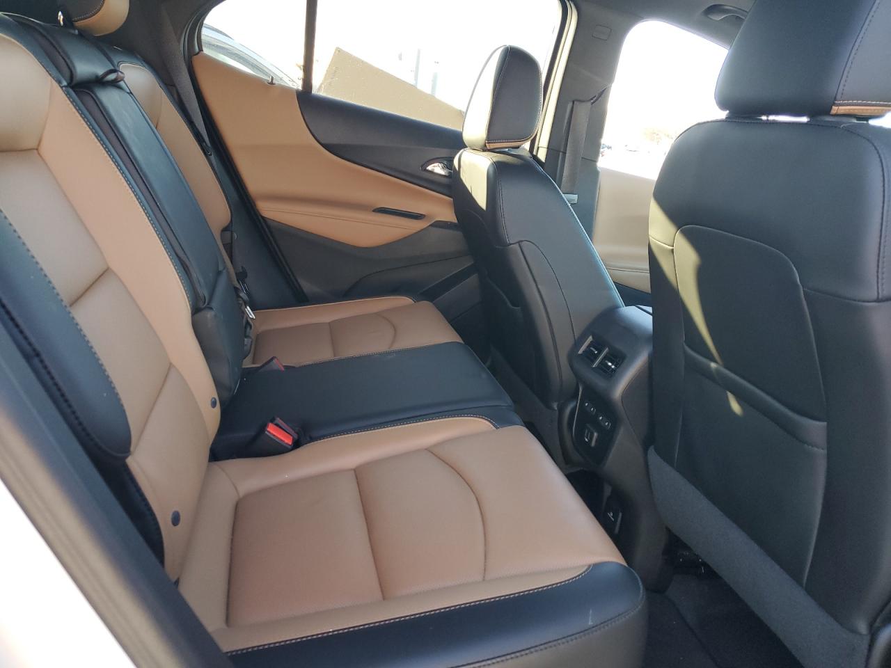 2019 Chevrolet Equinox - Image 11