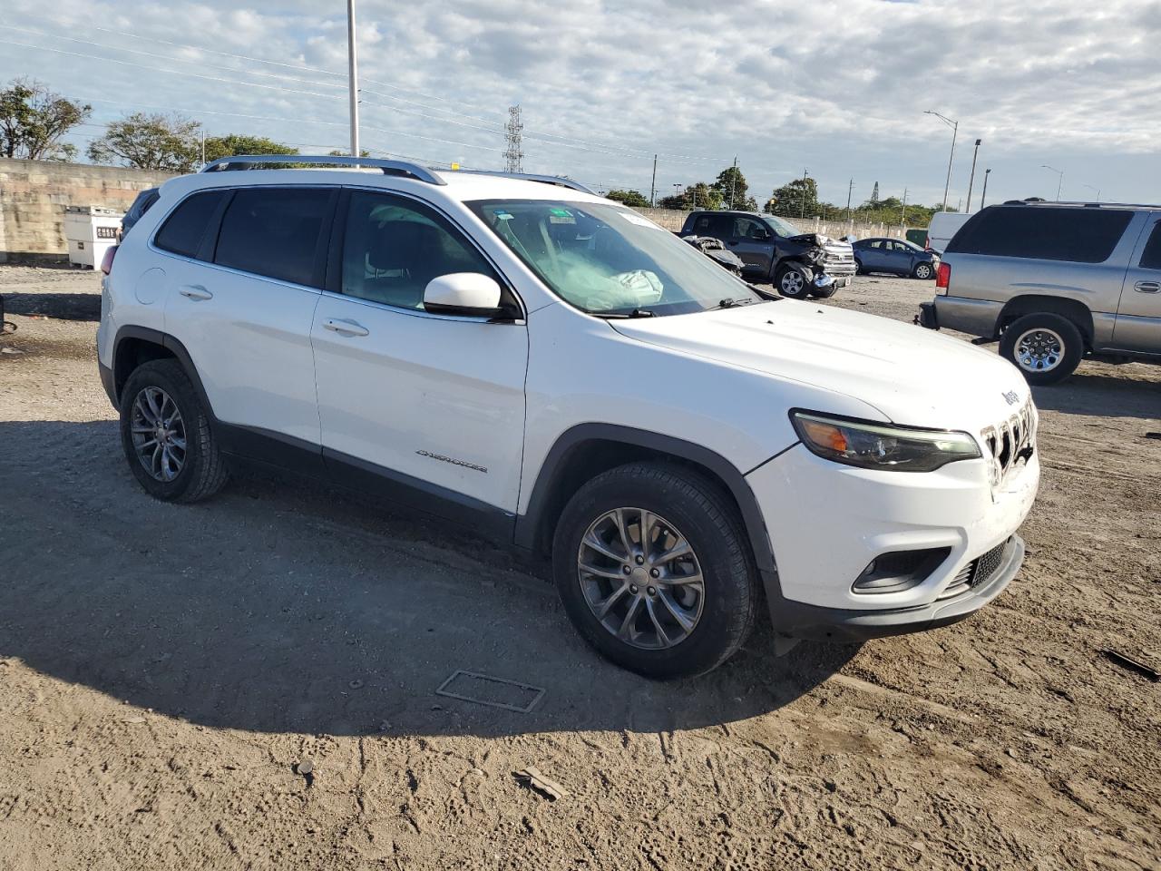 2019 Jeep Grand Cherokee - Image 4