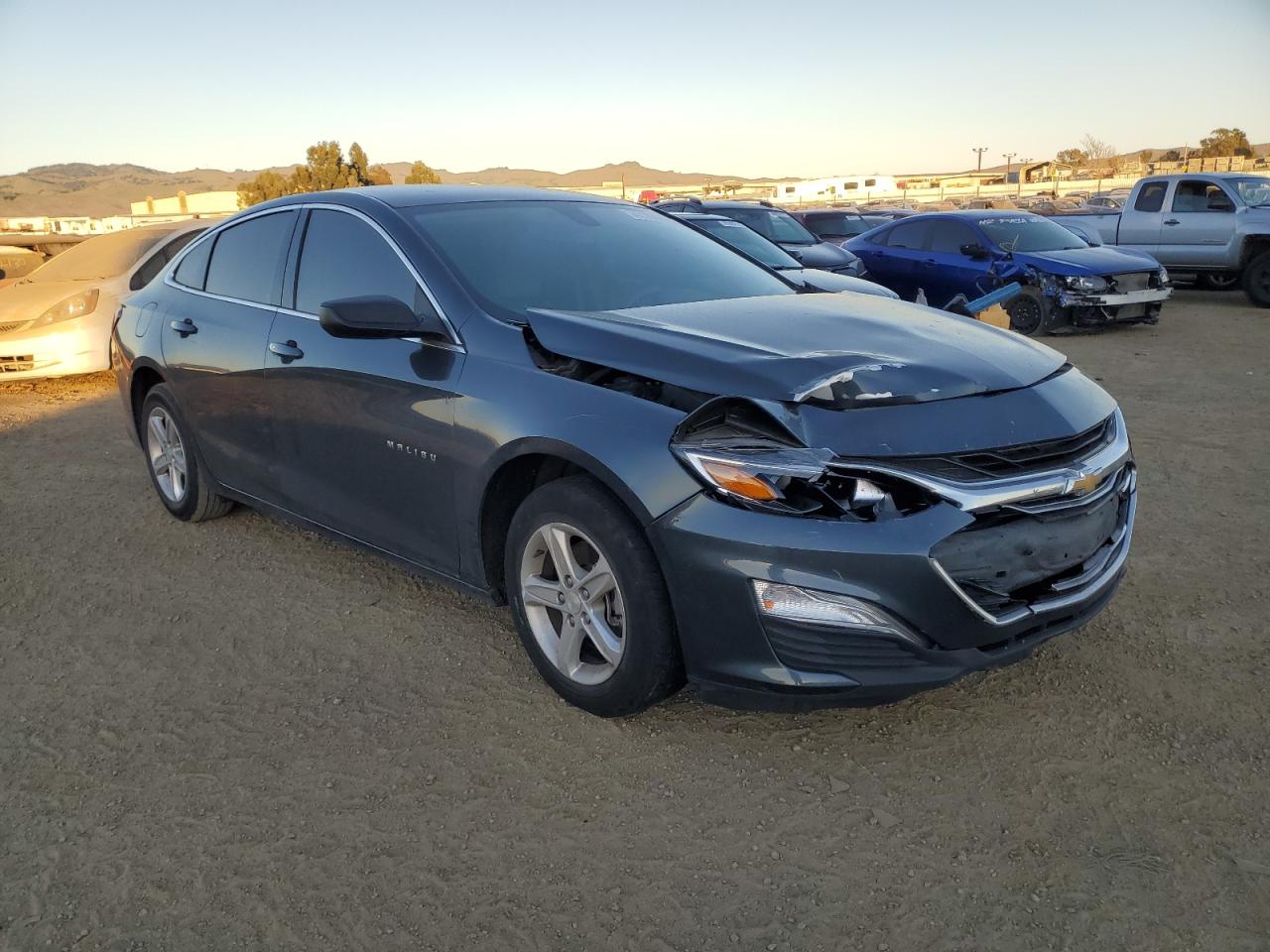 2020 Chevrolet Malibu - Image 1