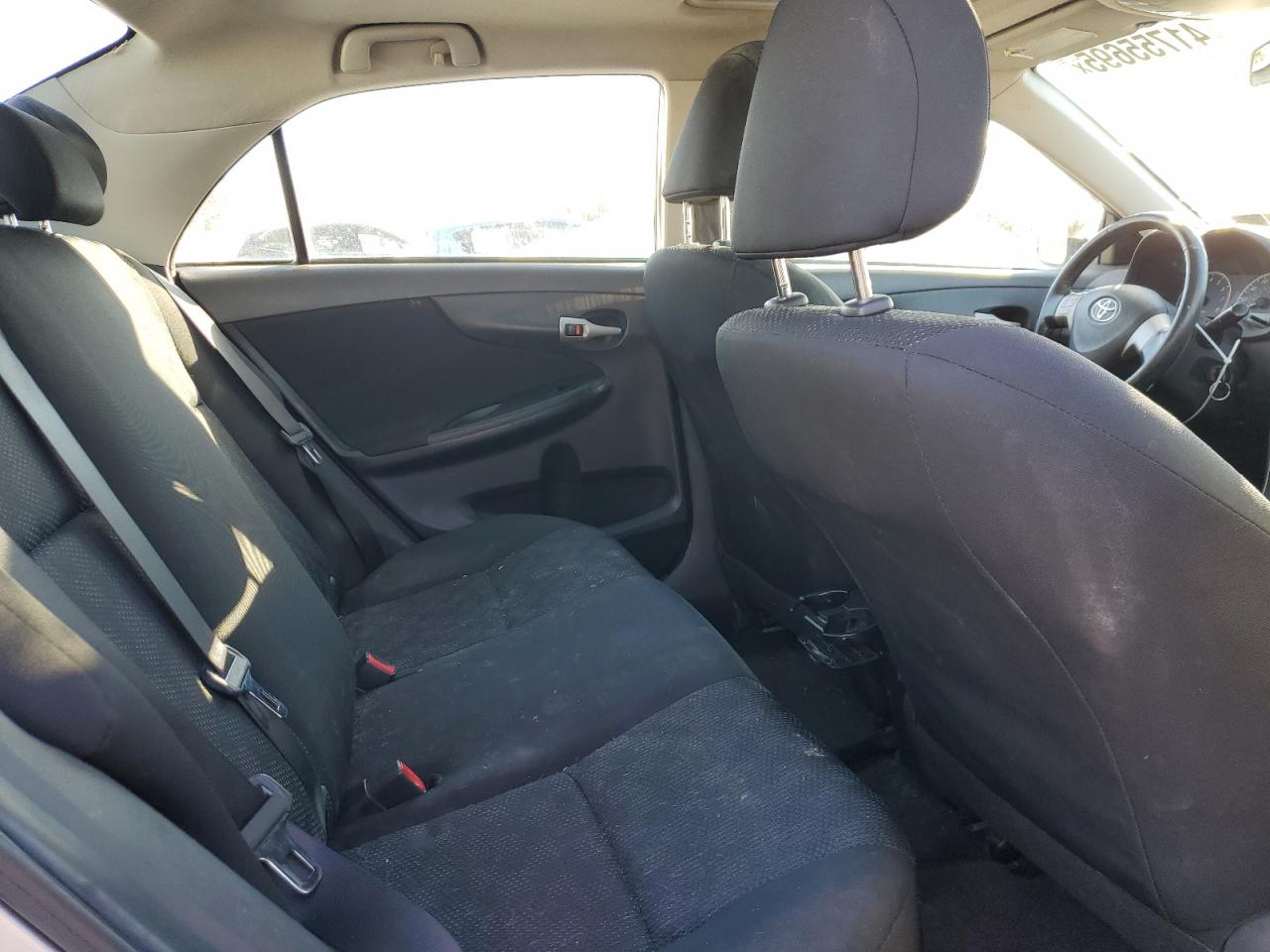 2009 Toyota Corolla - Image 10