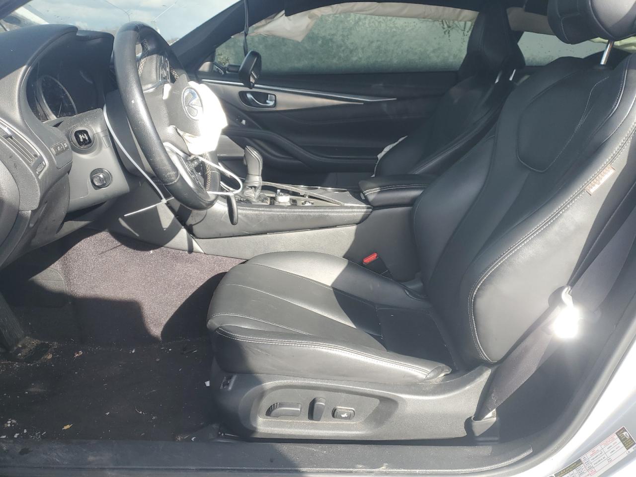 2017 Infiniti Q60 - Image 7