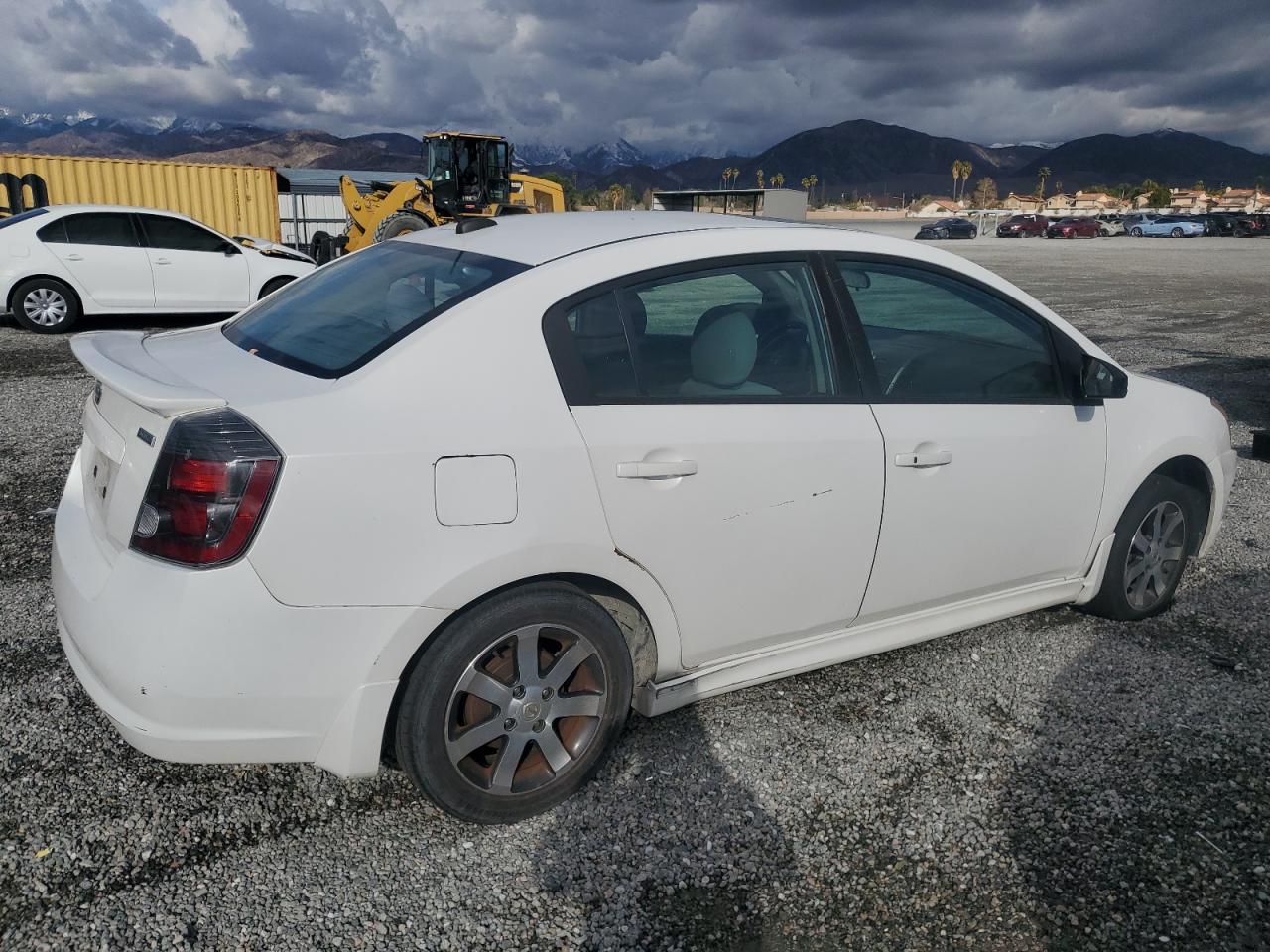 2011 Nissan Sentra - Image 3