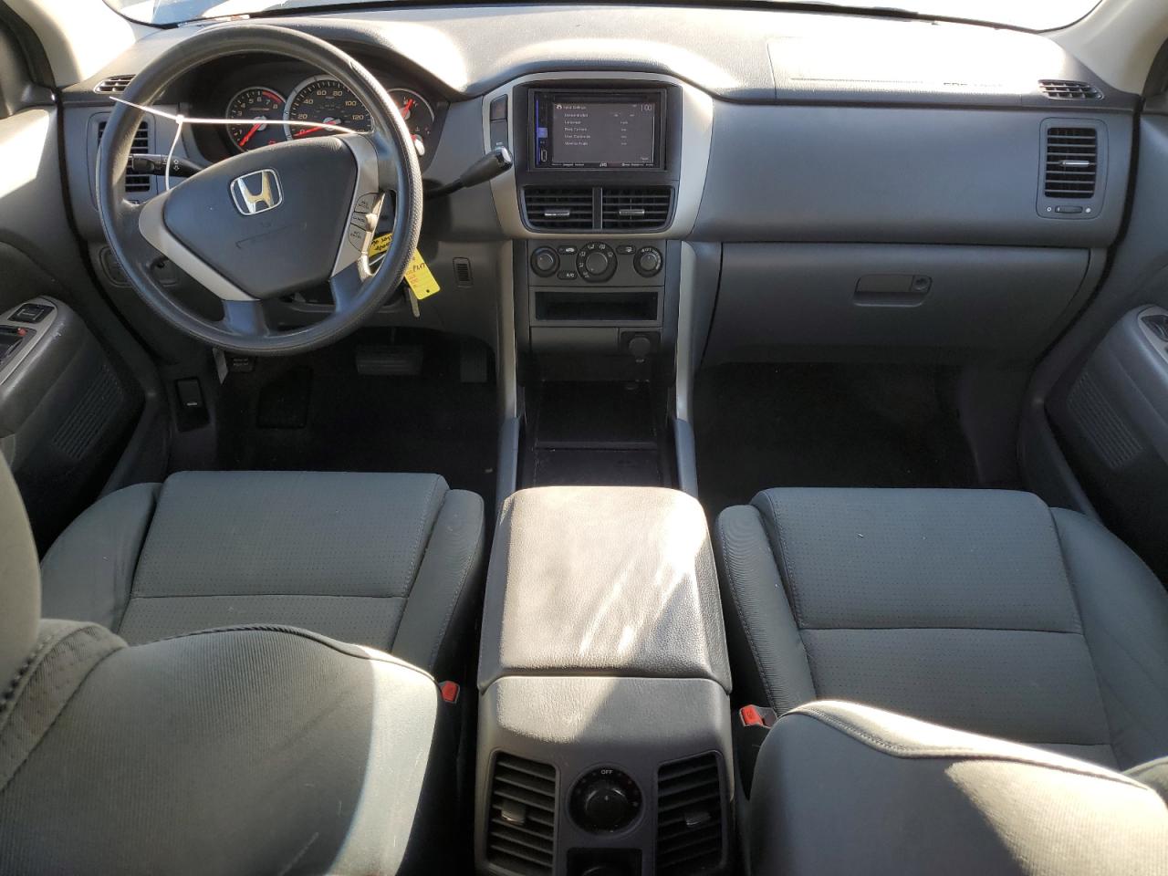 2006 Honda Pilot Lx VIN: 5FNYF28146B019249 Lot: 41780025