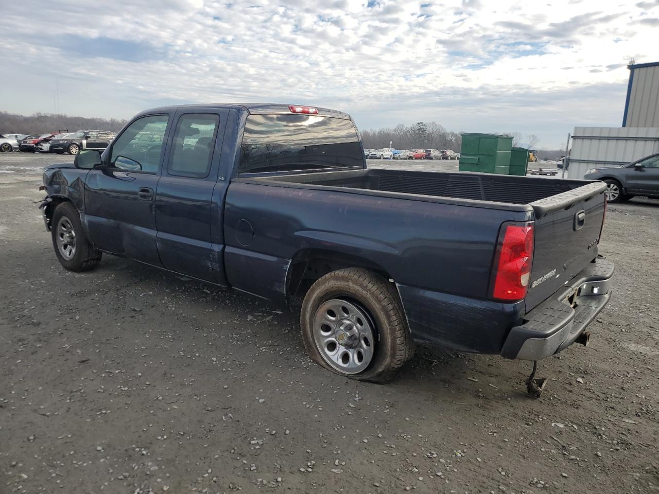 2005 Chevrolet Silverado - Image 2