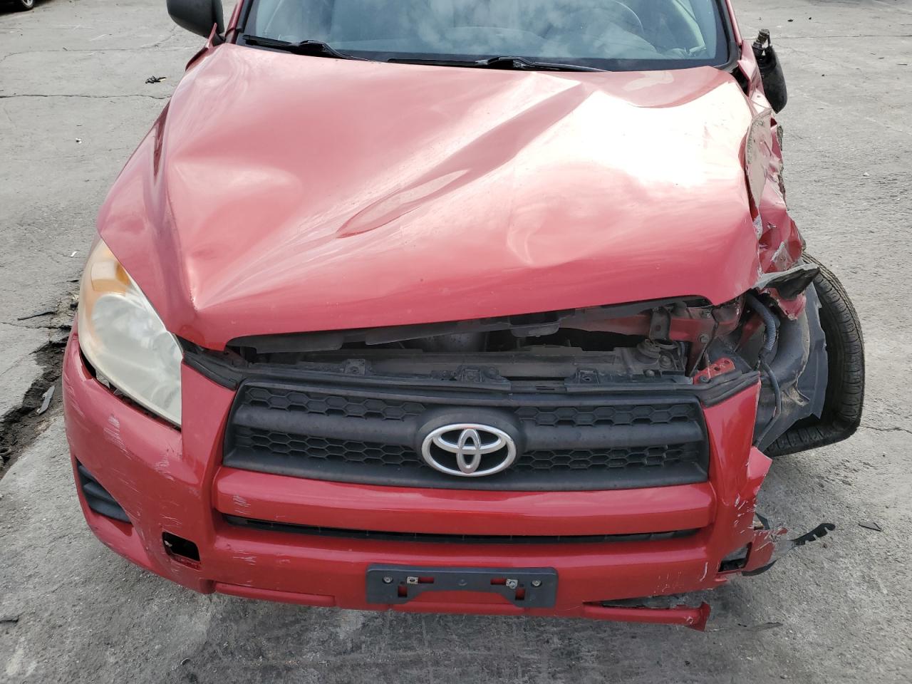2012 Toyota RAV 4 - Image 12