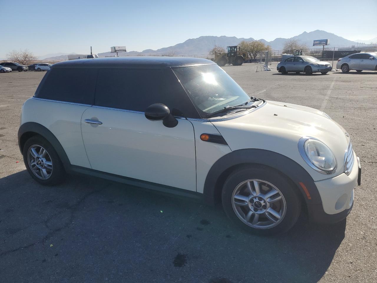 2013 MINI Cooper - Image 4