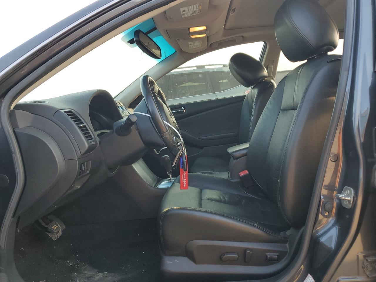 2011 Nissan Altima - Image 7