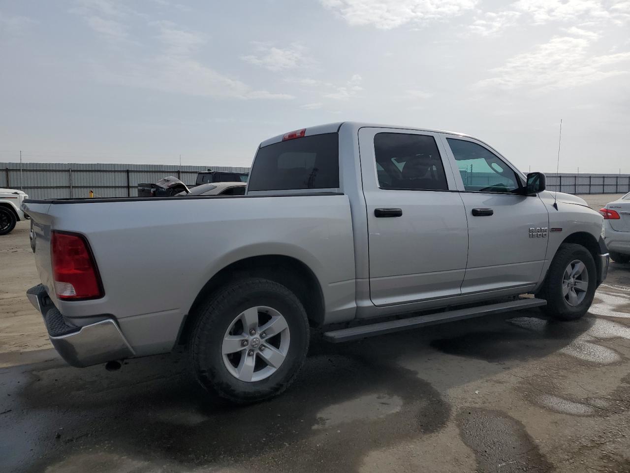 2018 RAM 1500 - Image 3