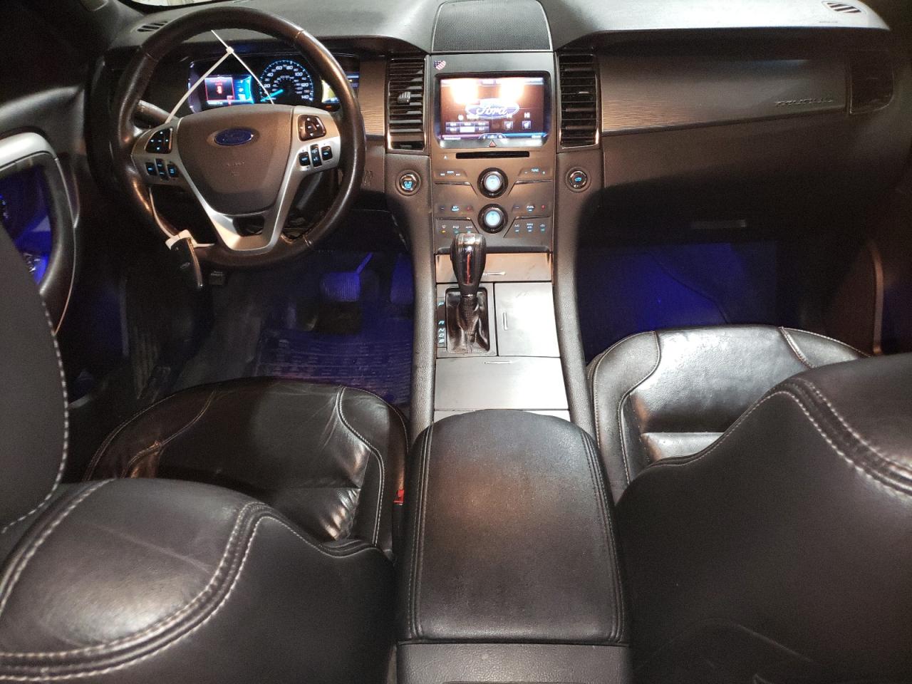 2013 Ford Taurus - Image 8