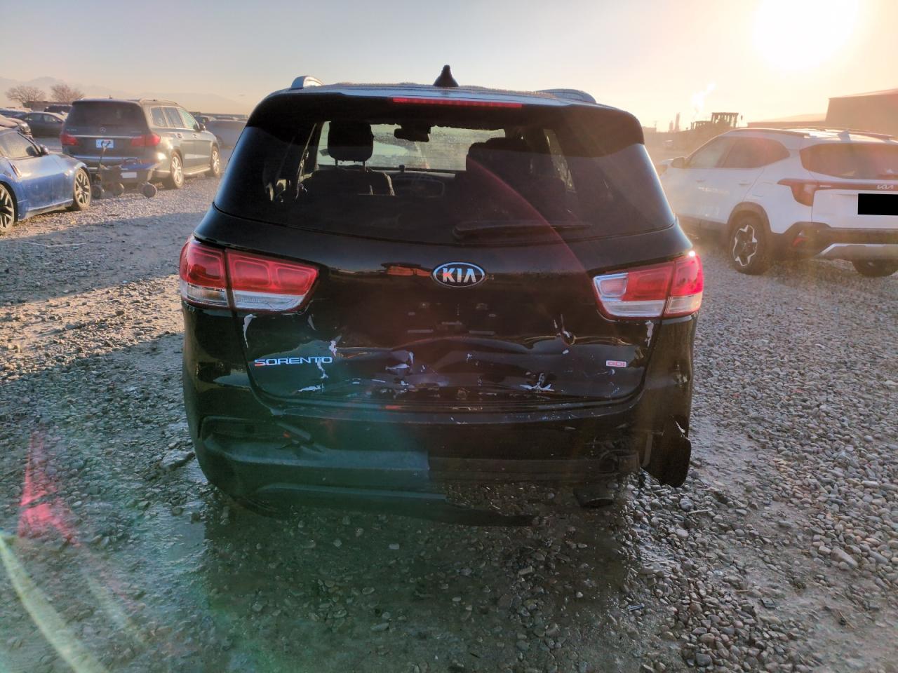 2016 Kia Sorento - Image 6