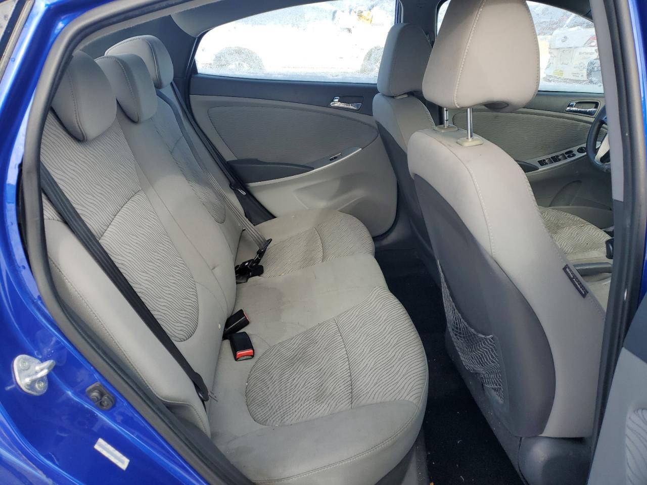 2014 Hyundai Accent - Image 10