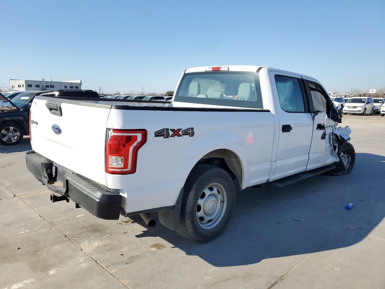 VIN 1FTFW1EG3FKF22882 2015 FORD F-150 no.3