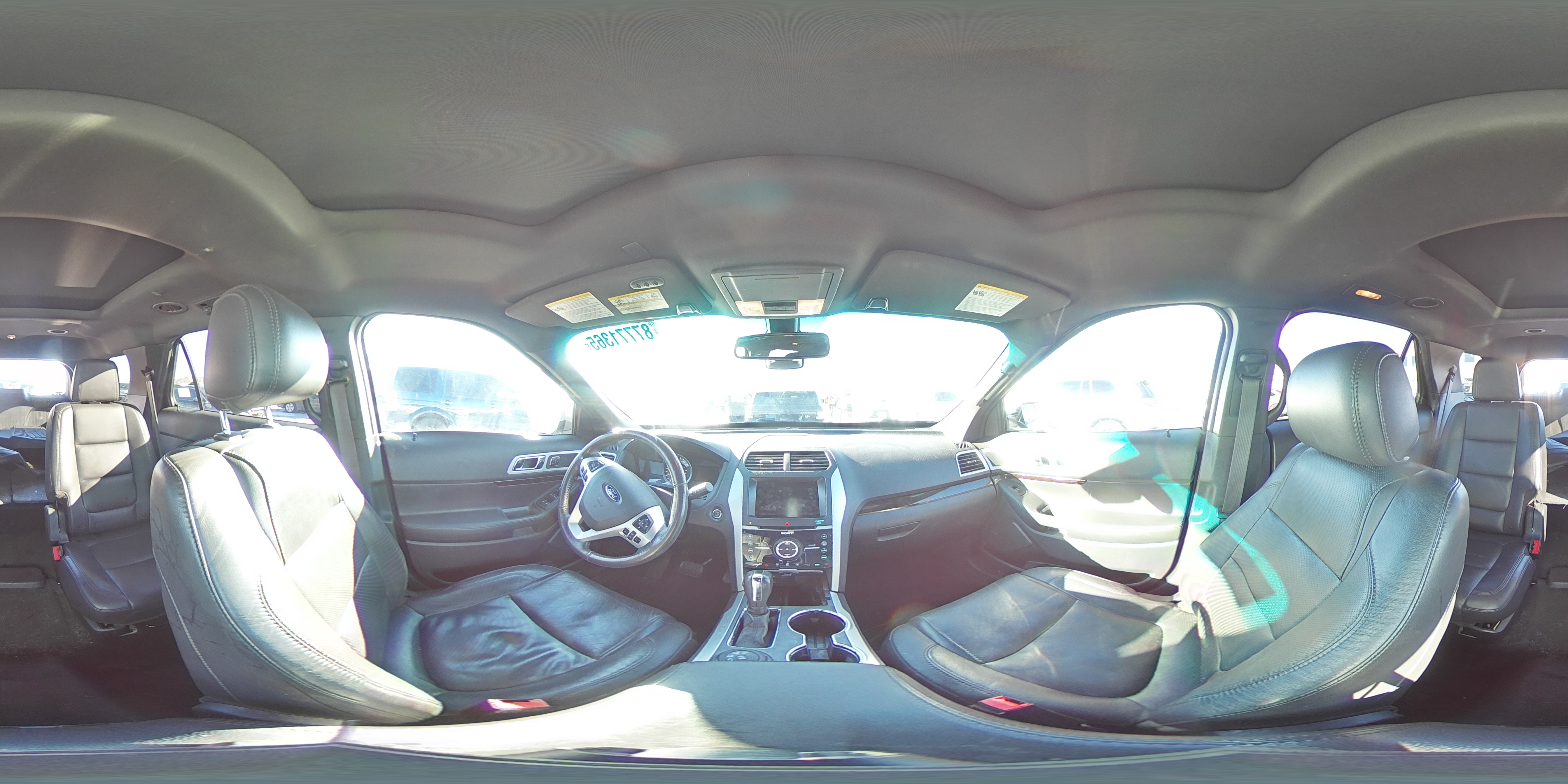 2015 Ford Explorer - Image 15