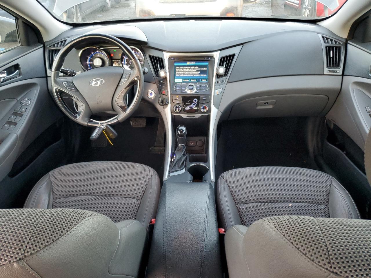 2013 Hyundai Sonata - Image 8