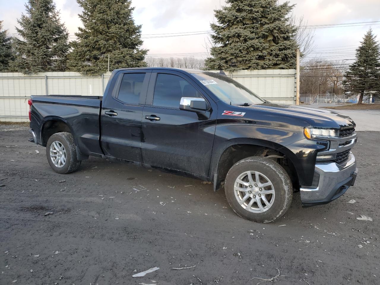 2019 Chevrolet Silverado - Image 4