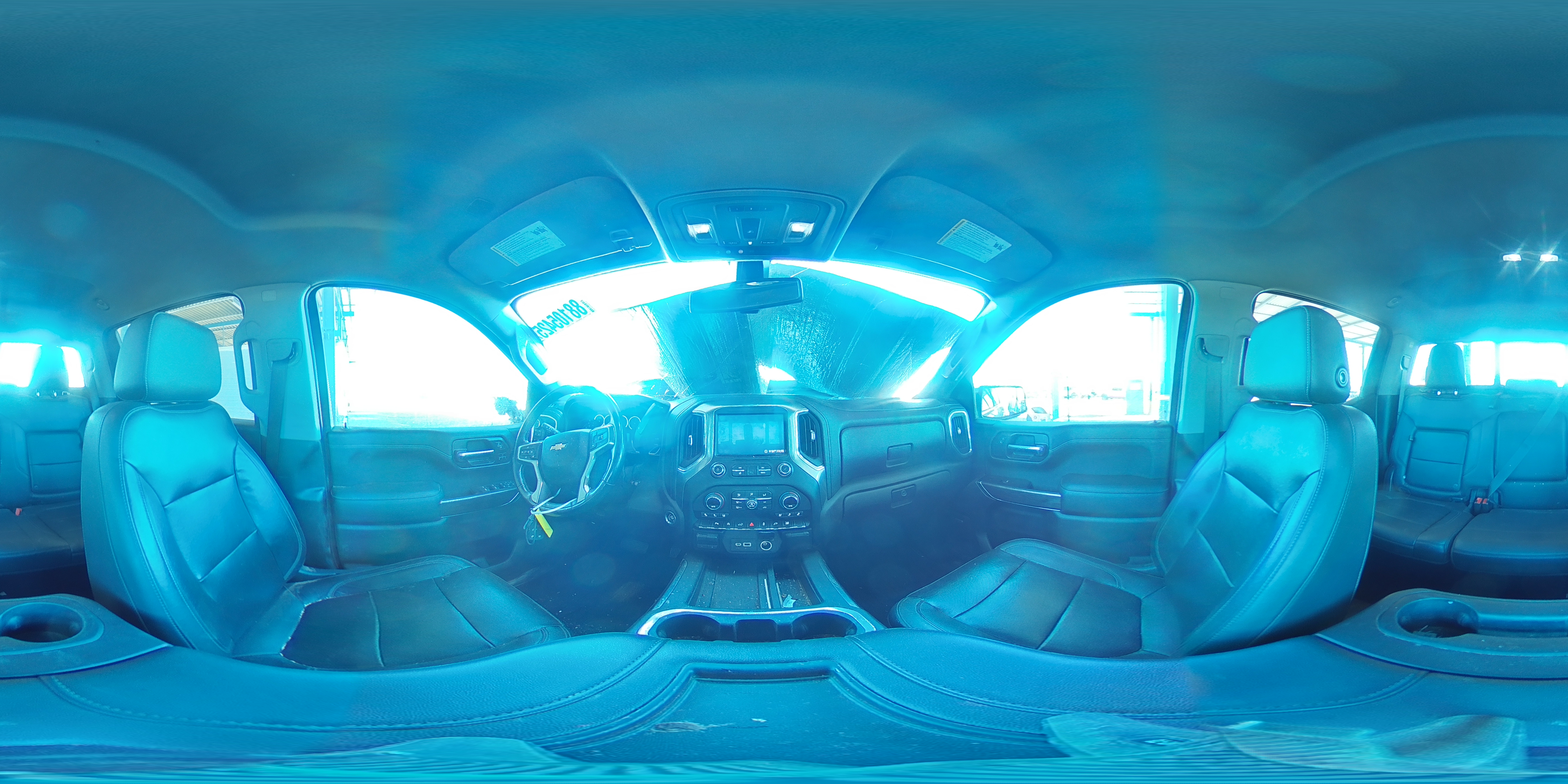 2020 Chevrolet Silverado - Image 13