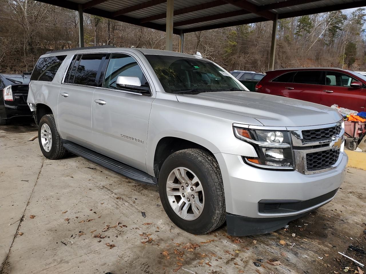 2020 Chevrolet Suburban - Image 4