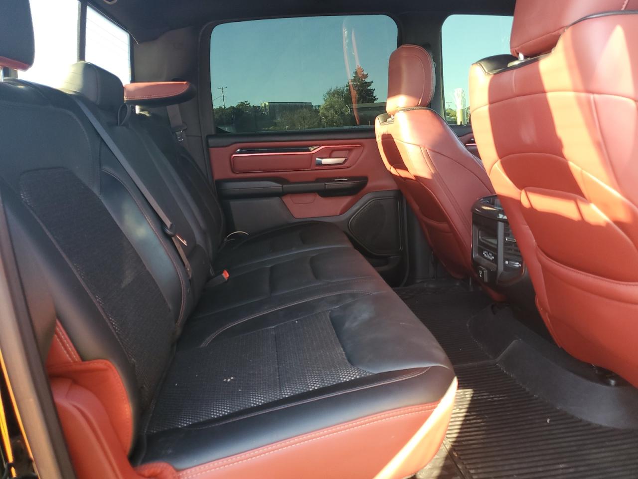 2019 RAM 1500 - Image 10