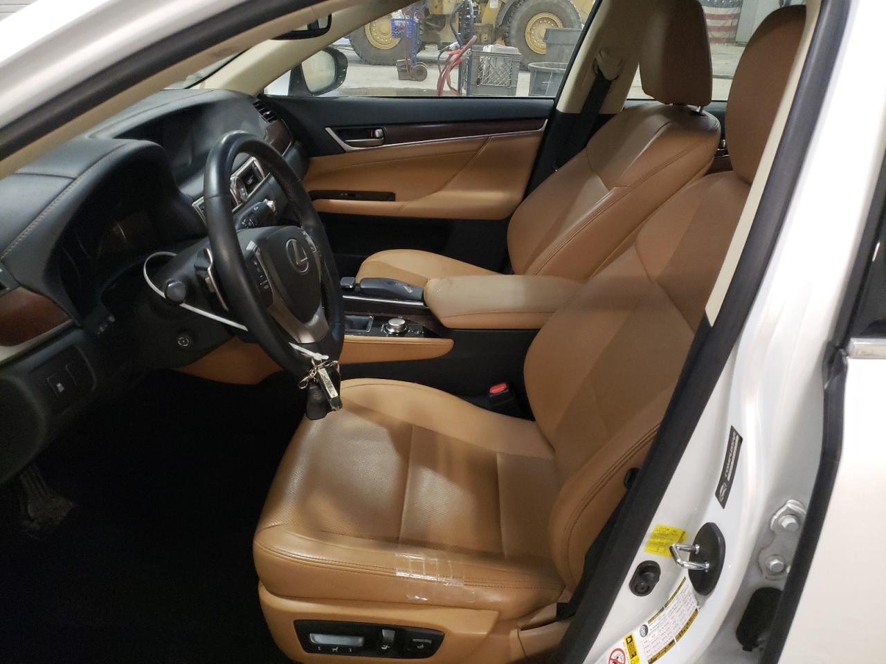 2015 Lexus GS - Image 7