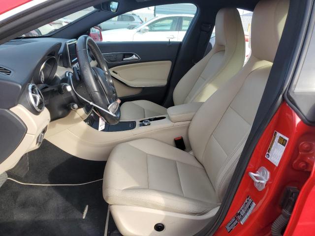  MERCEDES-BENZ CLA-CLASS 2014 Красный